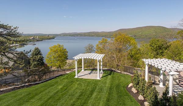 The Abbey Inn & Spa Peekskill Exterior photo